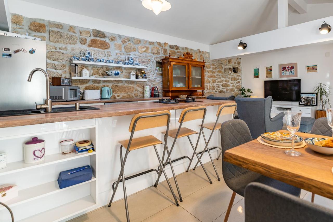 Holiday Home - Villa Thorak Anić Extérieur photo