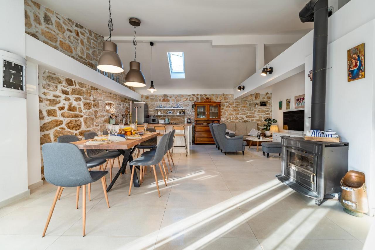 Holiday Home - Villa Thorak Anić Extérieur photo